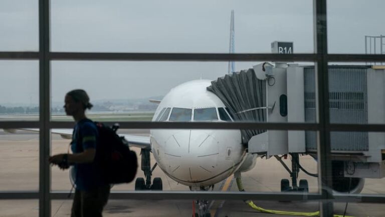 ces 9 comportements qui exaspèrent les stewards et hôtesses de l’air